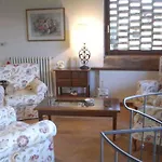 Magnolia E Camelia Вилла *